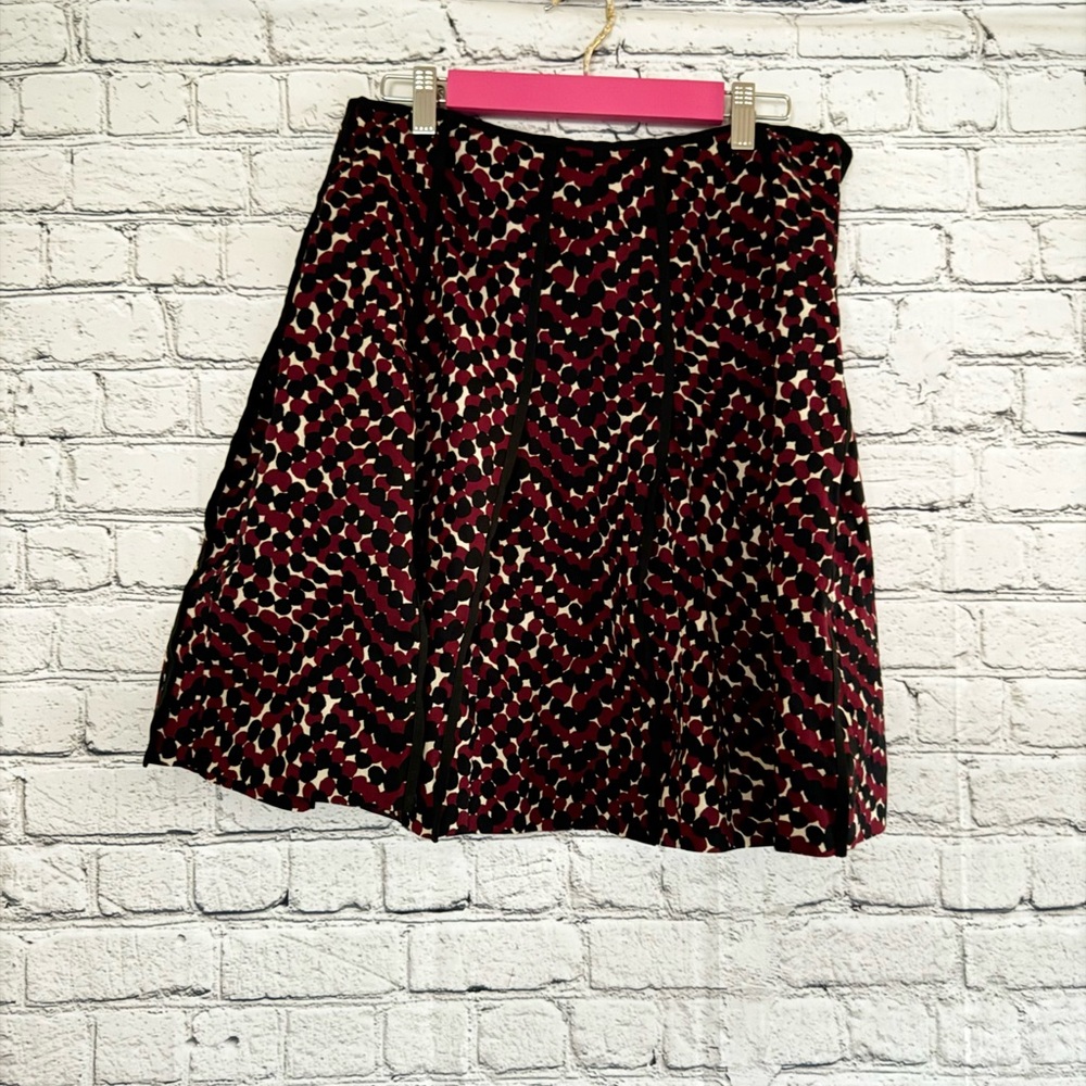 NINE WEST. Skirt. Size 8